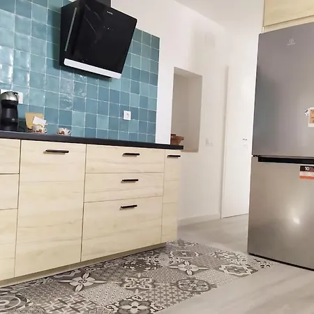 Espectacular Piso En La Misma Plaza Del Mentidero. Appartement