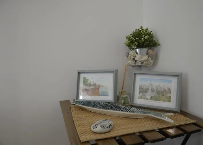 Espectacular Piso En La Misma Plaza Del Mentidero. Lejlighed *