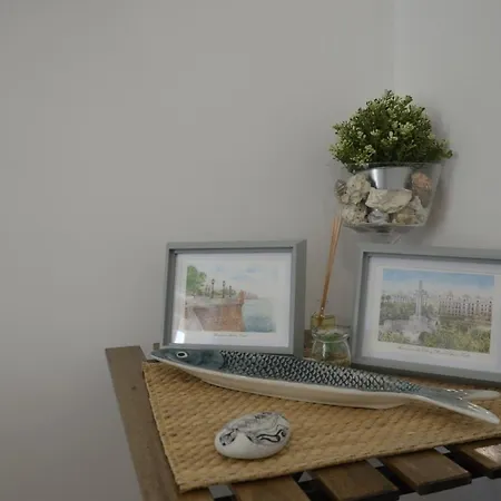 Espectacular Piso En La Misma Plaza Del Mentidero. Appartement *